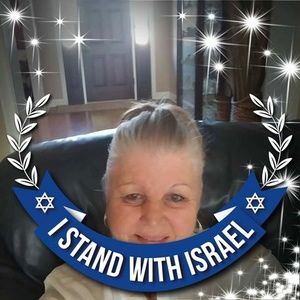 Meet your Posher, Connie